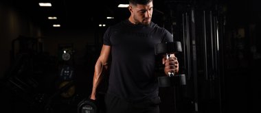 Hammer curls - Tekniikka ja vinkit