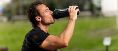 Skydda dig mot uttorkning under träning